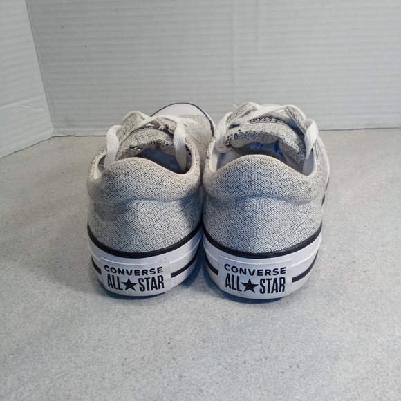 Converse All Star Lace Up Sneakers Woman's sz. 7 - Picture 3 of 7